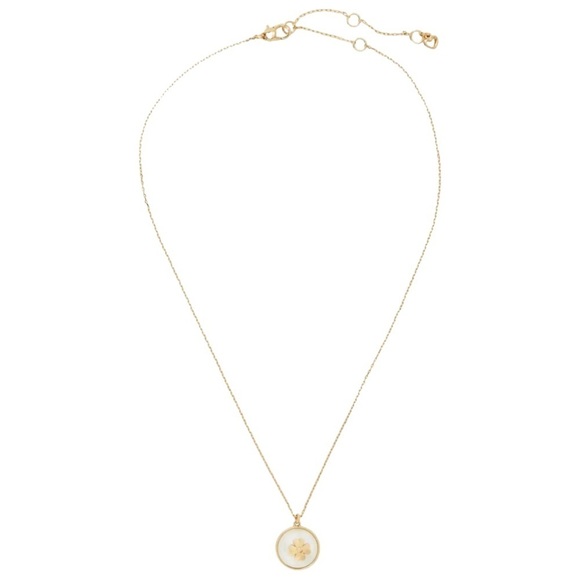 KATE SPADE • Pearls On Pearls Pendant Gold Necklace - Picture 3 of 5